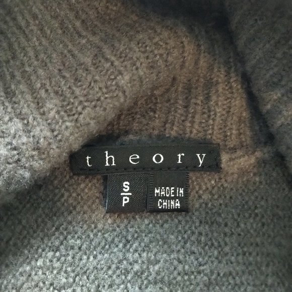 THEORY Taupe Ultra Light and Soft Wool & Cashmere Oversized Turtleneck Sweater - Picture 6 of 7